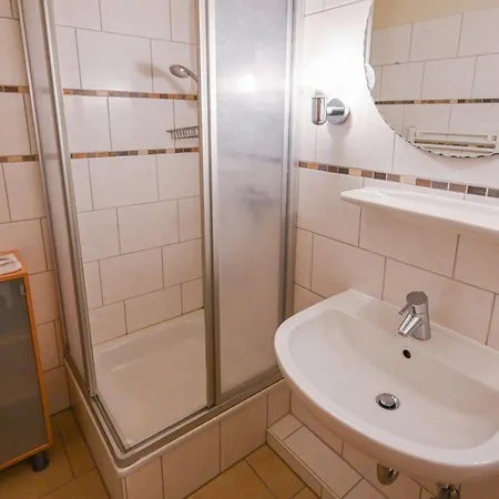 Zur Schoenen Aussicht - Fw 18